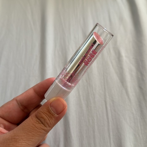 WET N WILD ROSE LIP STICK - Picture 2 of 6
